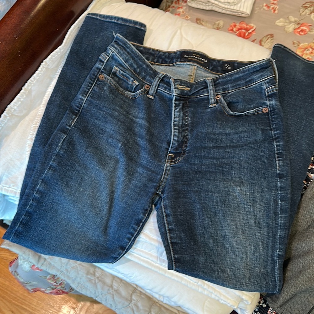 Lucky Jeans
